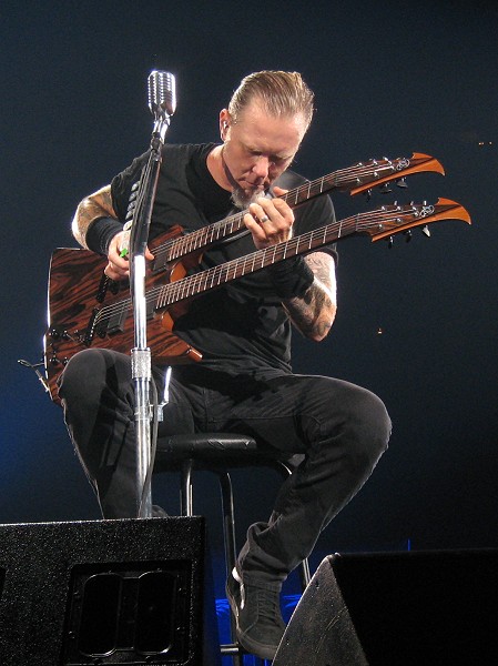 10-13-09 James Hetfield - Metallica - Target Center - Minneapolis, MN